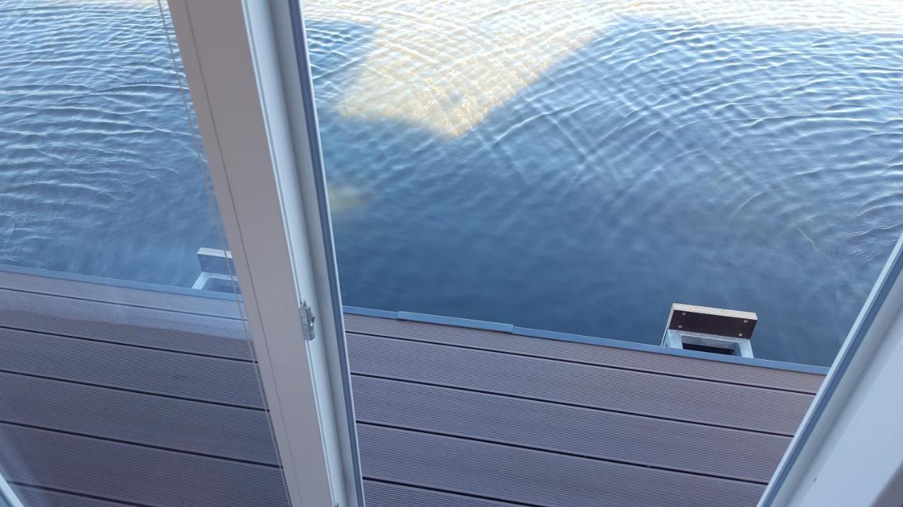 House Boat - Floating House Sofia Ξενοδοχείο Πούλα Εξωτερικό φωτογραφία
